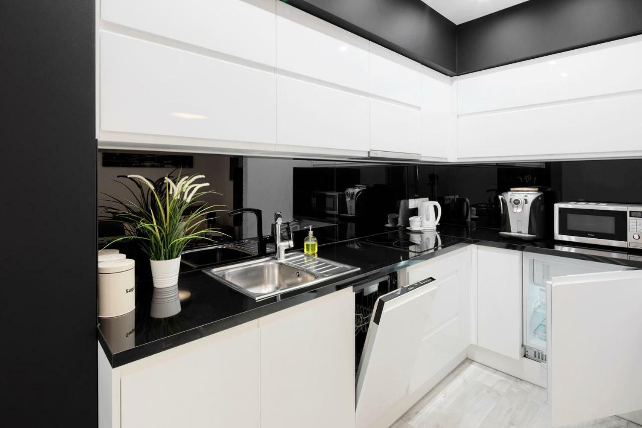 Native Apartments Lubelska 10 คราคูฟ ภายนอก รูปภาพ